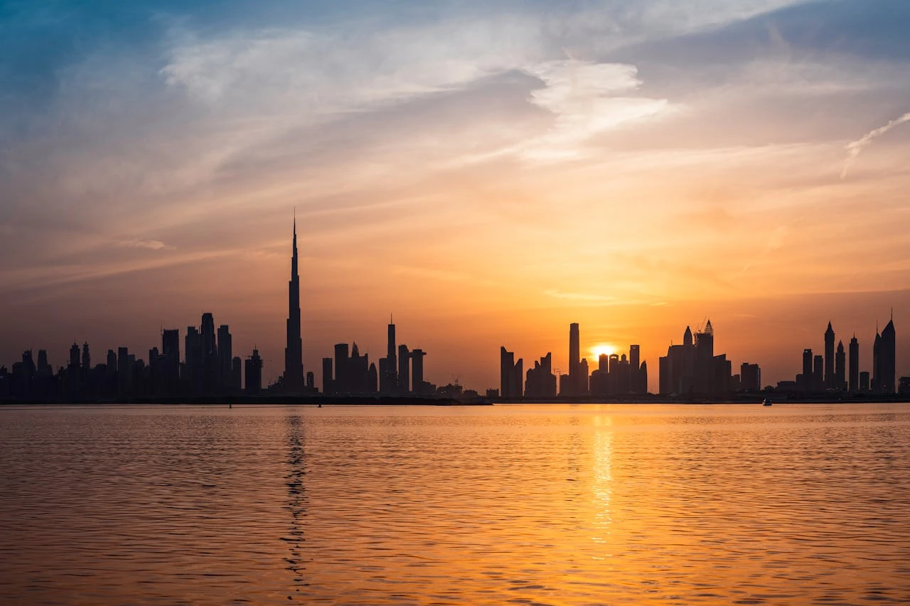 Why Car Rentals Are the Hidden Secret of a Smooth Dubai Honeymoon
